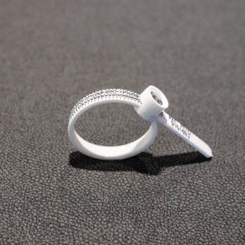 Schmuck: Ringmaß kostenlos bei Ringkauf Ringgröße ausmessen aus von