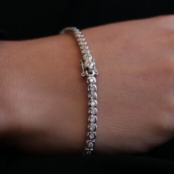 Schmuck: Tennis Armband Brillant Weißgold 19 cm aus 750 Weißgold von Jewels by Eckstein