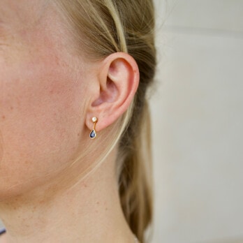 Schmuck: Erwin Reich Saphir Brillant Ohrstecker Gelbgold aus 750 Gelbgold von Erwin Reich