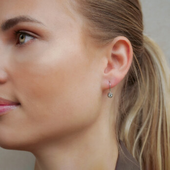 Schmuck: Brillant Ohrhänger Zargenfassung Weißgold aus 585 Weißgold von Jewels by Eckstein