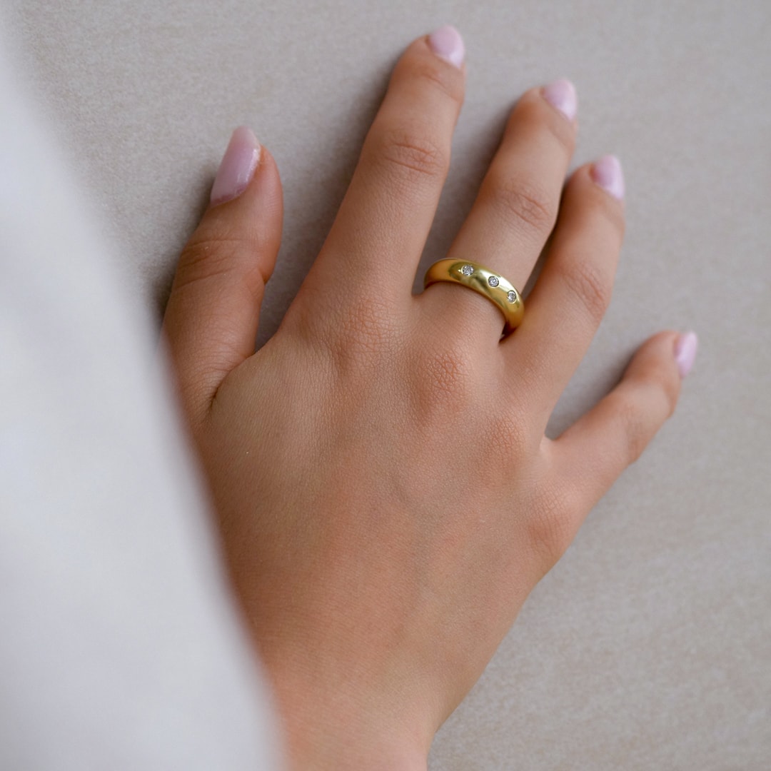 Gold: Brillant Ring Gelbgold gewölbt Gr. 55 aus 585 Gelbgold von Jewels by Eckstein