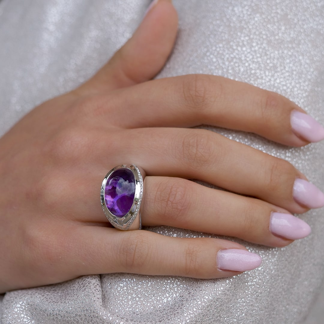 Schmuck: Amethyst Ring Weißgold & Brillanten Gr. 56 aus 750 Weißgold von Last Pieces