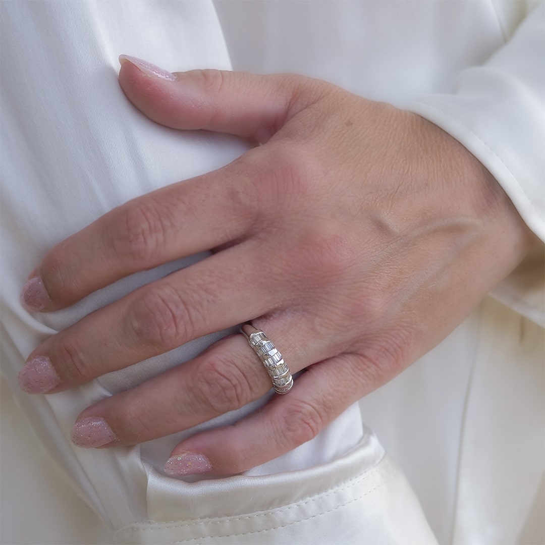 Schmuck: Diamant Ring Baguette Weißgold Gr. 56 aus 750 Weißgold von Last Pieces