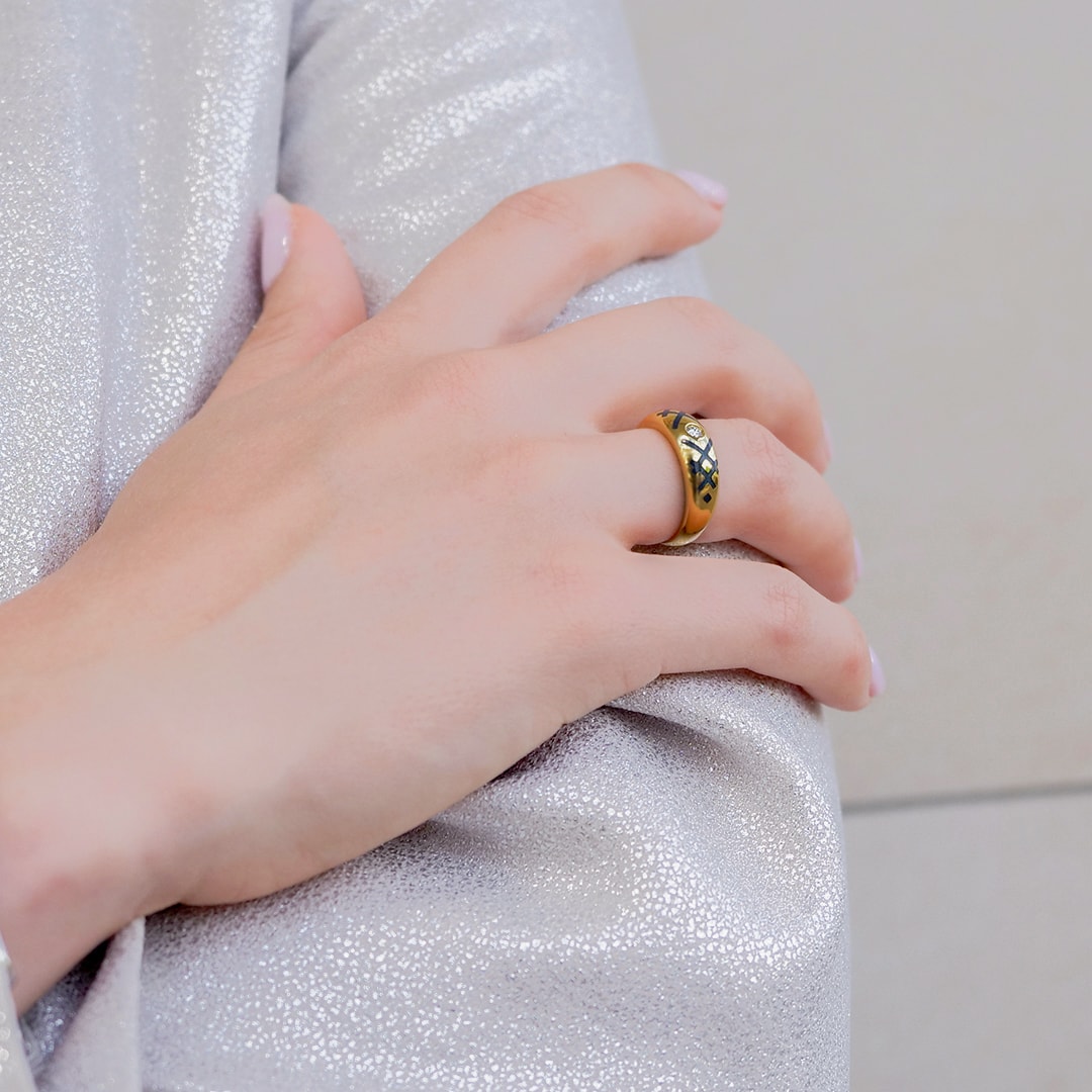 Schmuck: Emaille Ring Gelbgold & Brillant Gr. 52 aus 750 Gelbgold von Jewels by Eckstein