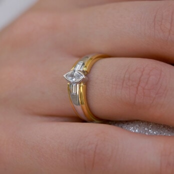 Schmuck: Diamant Ring Gelb & Weißgold Navetteschliff Gr. 54 aus 750 Weißgold von Last Pieces