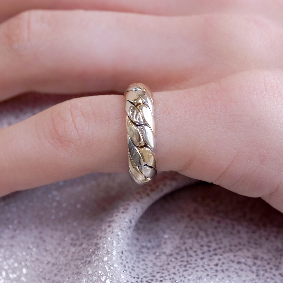 Schmuck: Geflochtener Ring Gelbgold & Weißgold Gr. 48 aus 585 Weißgold von Last Pieces