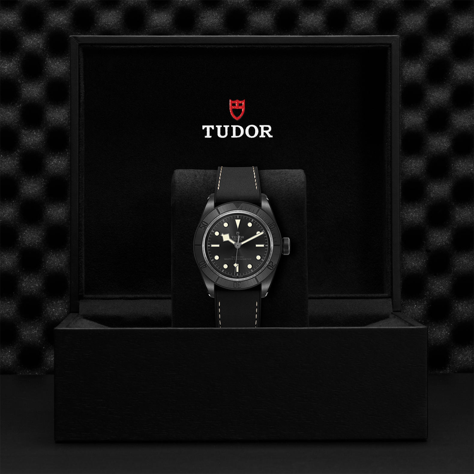 Uhren: Black Bay Ceramic aus Keramik von TUDOR