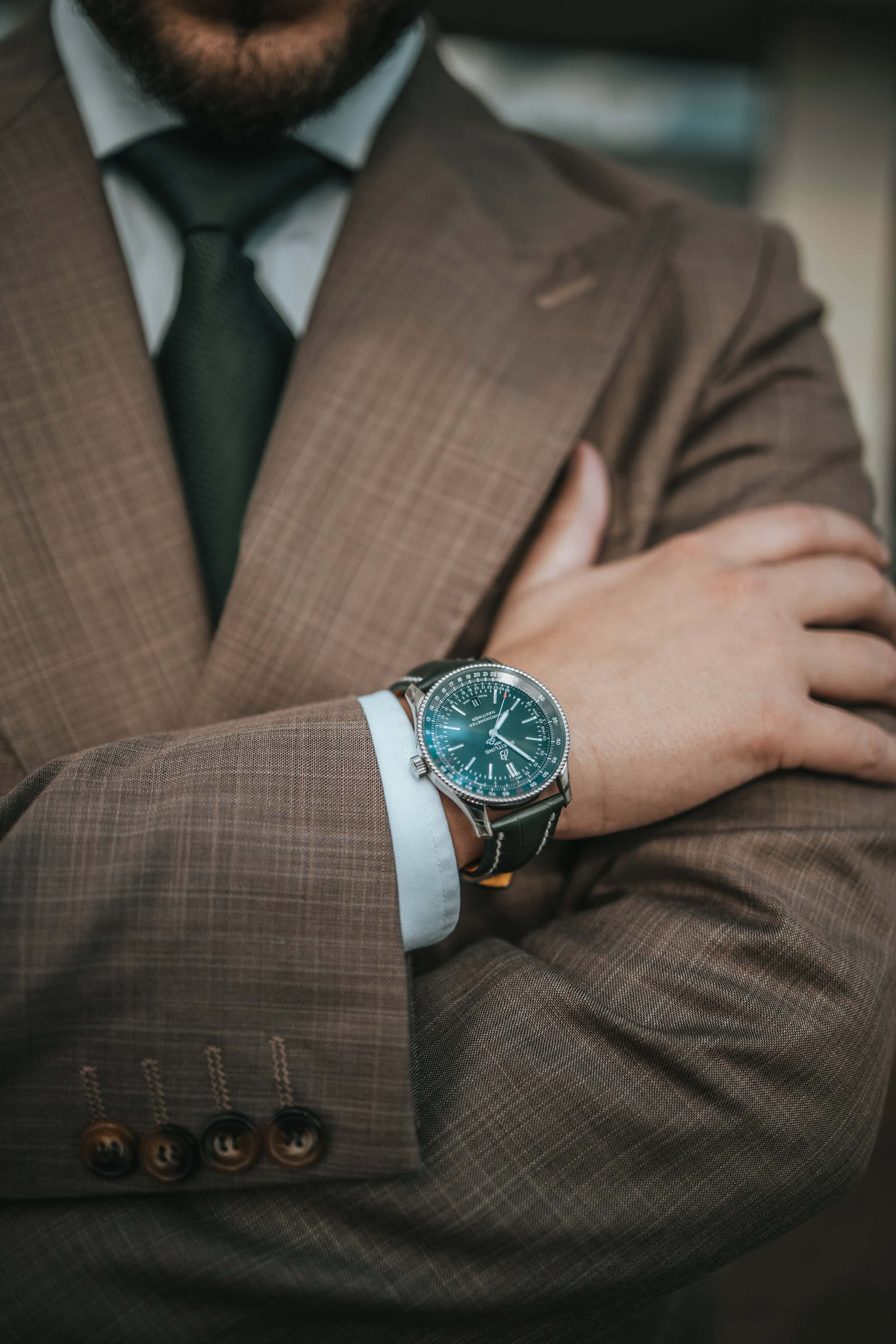 Uhren: Breitling Navitimer Automatik Grün Index 41 mm aus Edelstahl von Breitling