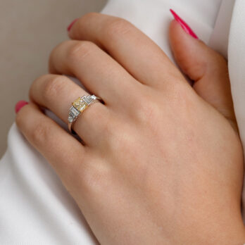 Schmuck: Solitaire Cushion Ring Baguette & Brillant Weißgold Gr. 55 aus 750 Weißgold von Jewels by Eckstein