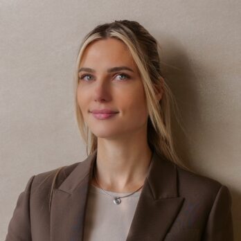 Schmuck: Halsreif mit Brillant Spirale Weißgold 42 cm aus 585 Weißgold von Last Pieces