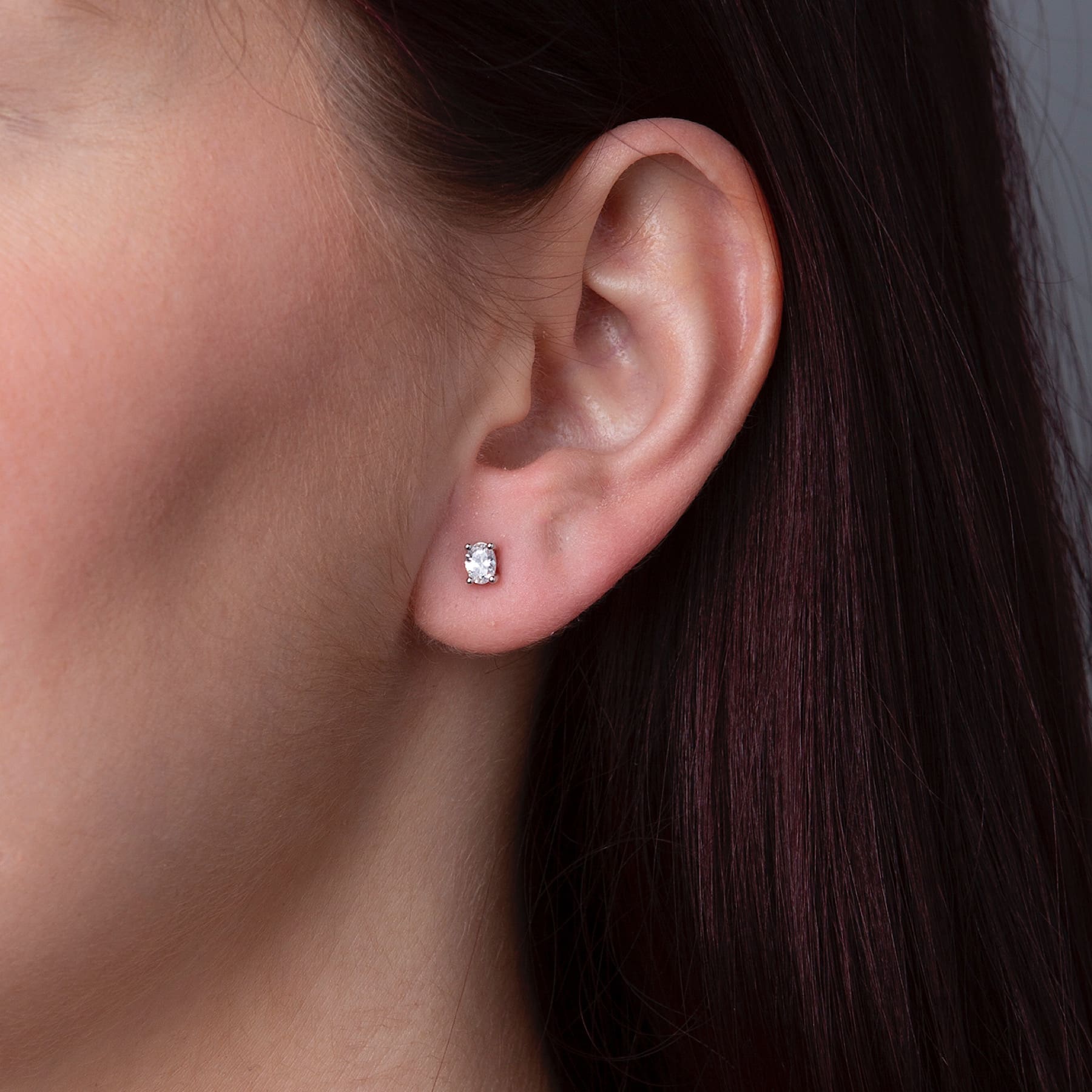 Schmuck: Solitaire Brillant Ohrstecker Weißgold aus 750 Weißgold von Jewels by Eckstein