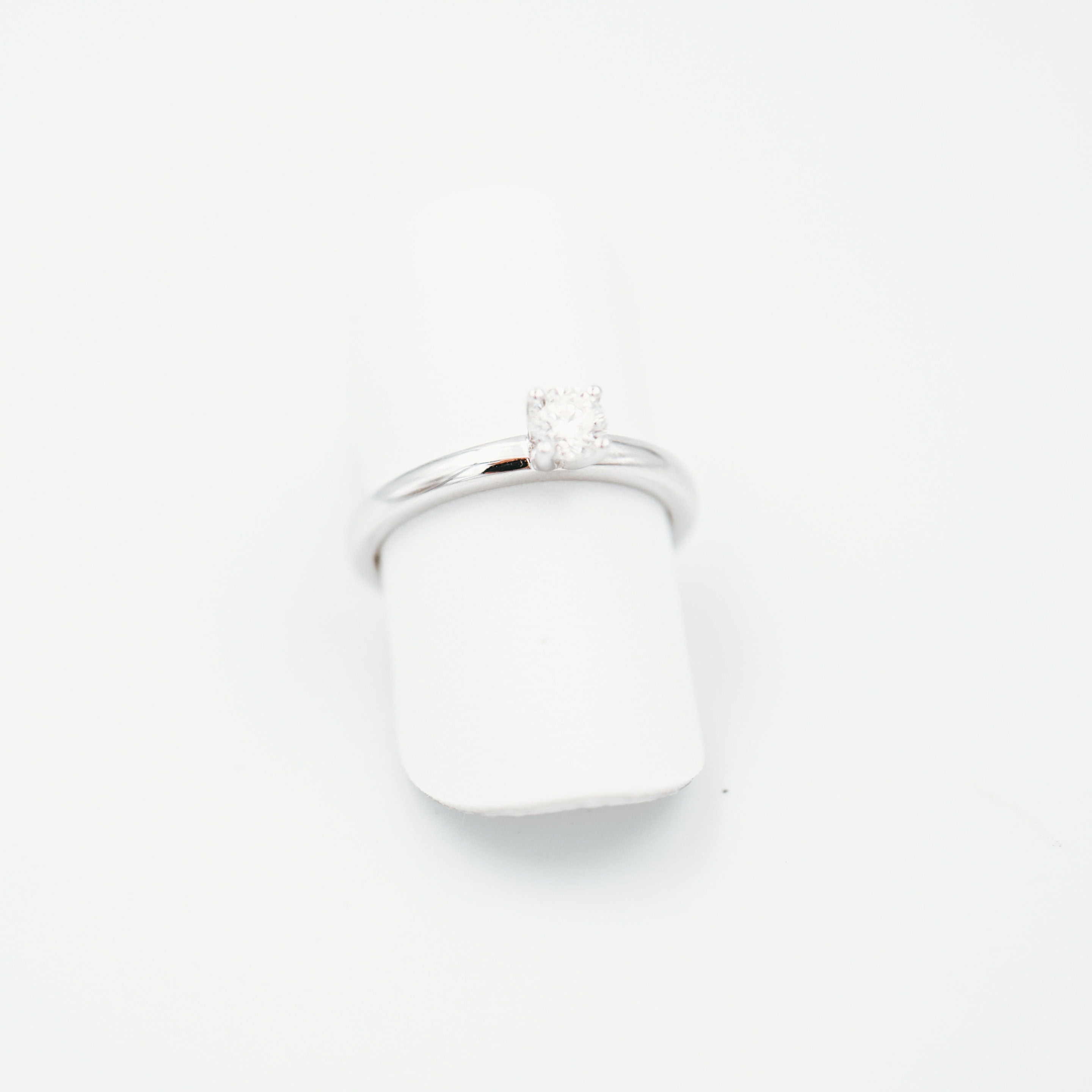 Schmuck: Solitaire Ring Weißgold Gr. 51 aus 750 Weißgold von Jewels by Eckstein