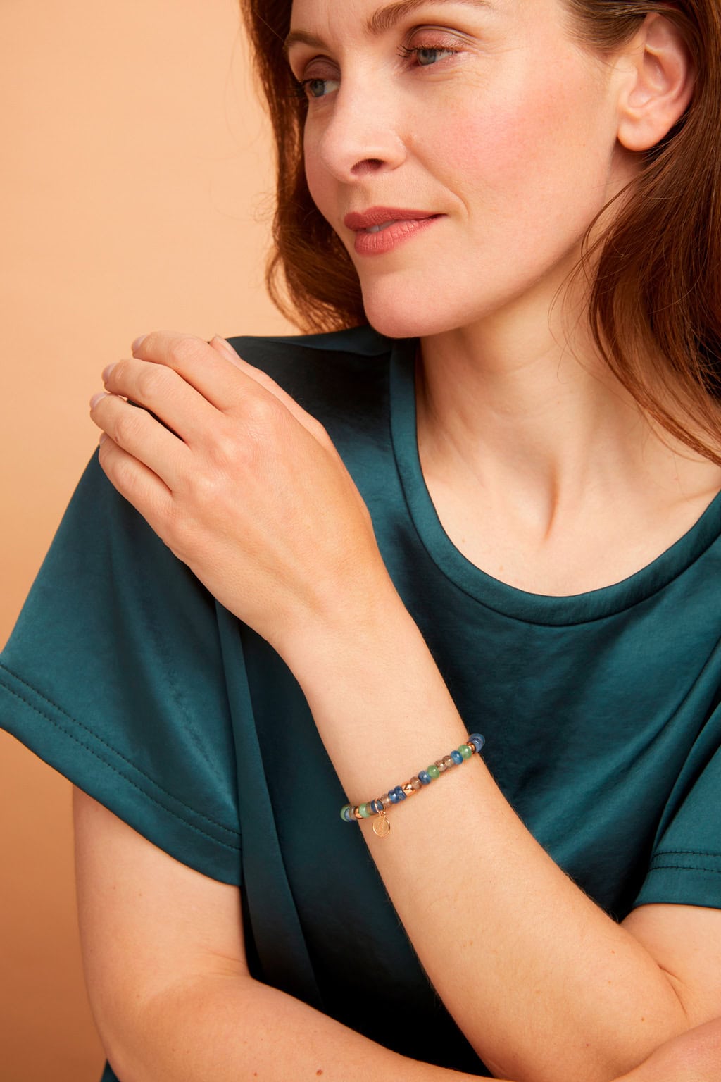 Schmuck: Bron Reflex Farbstein Armband aus Roségold Aventurin, Kyanit & Labradorit aus 750 Roségold von Bron