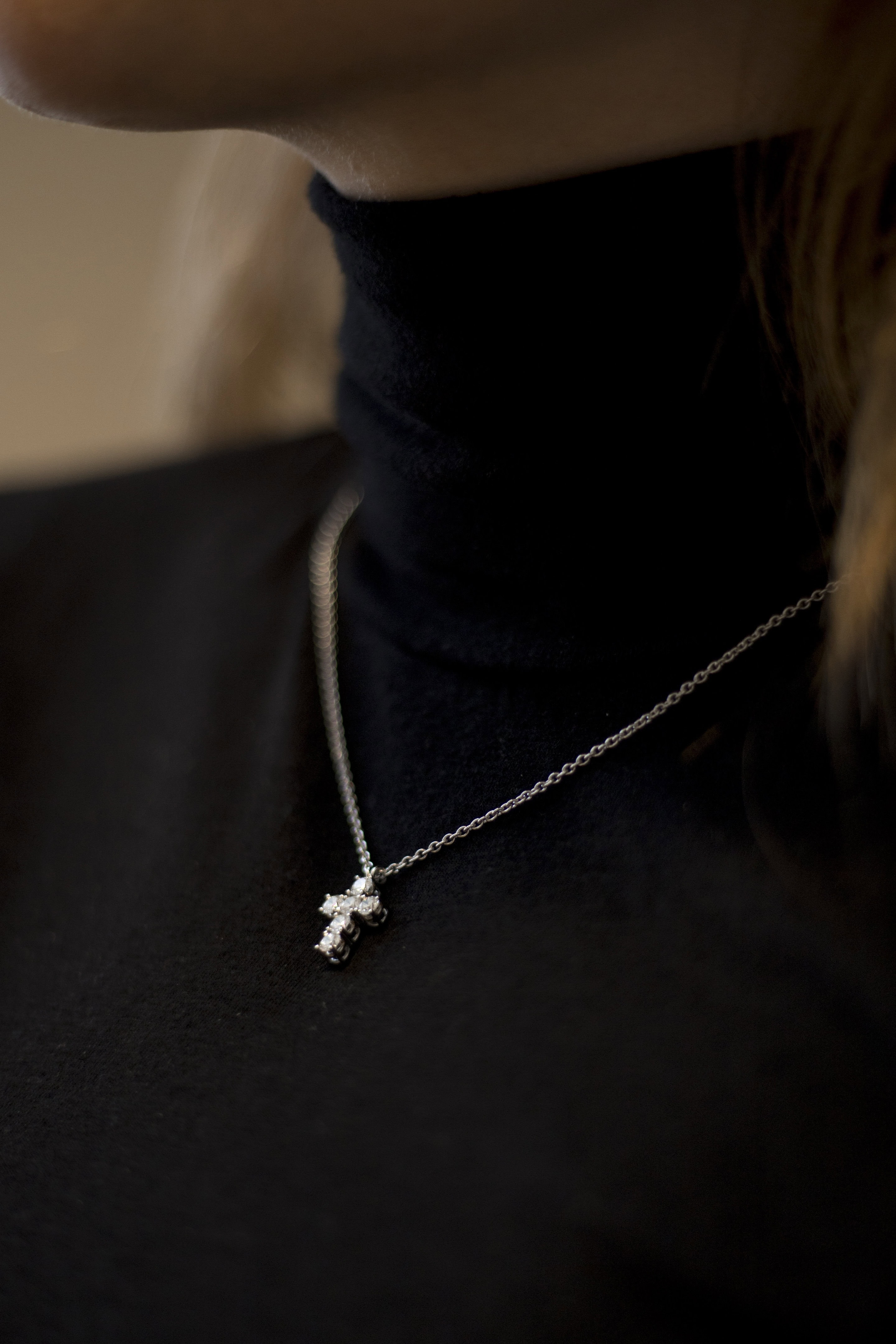 Schmuck: Hans D. Krieger Halskette aus 950 Platin mit Brillant-Kreuzanhänger aus 950 Platin von Hans D. Krieger