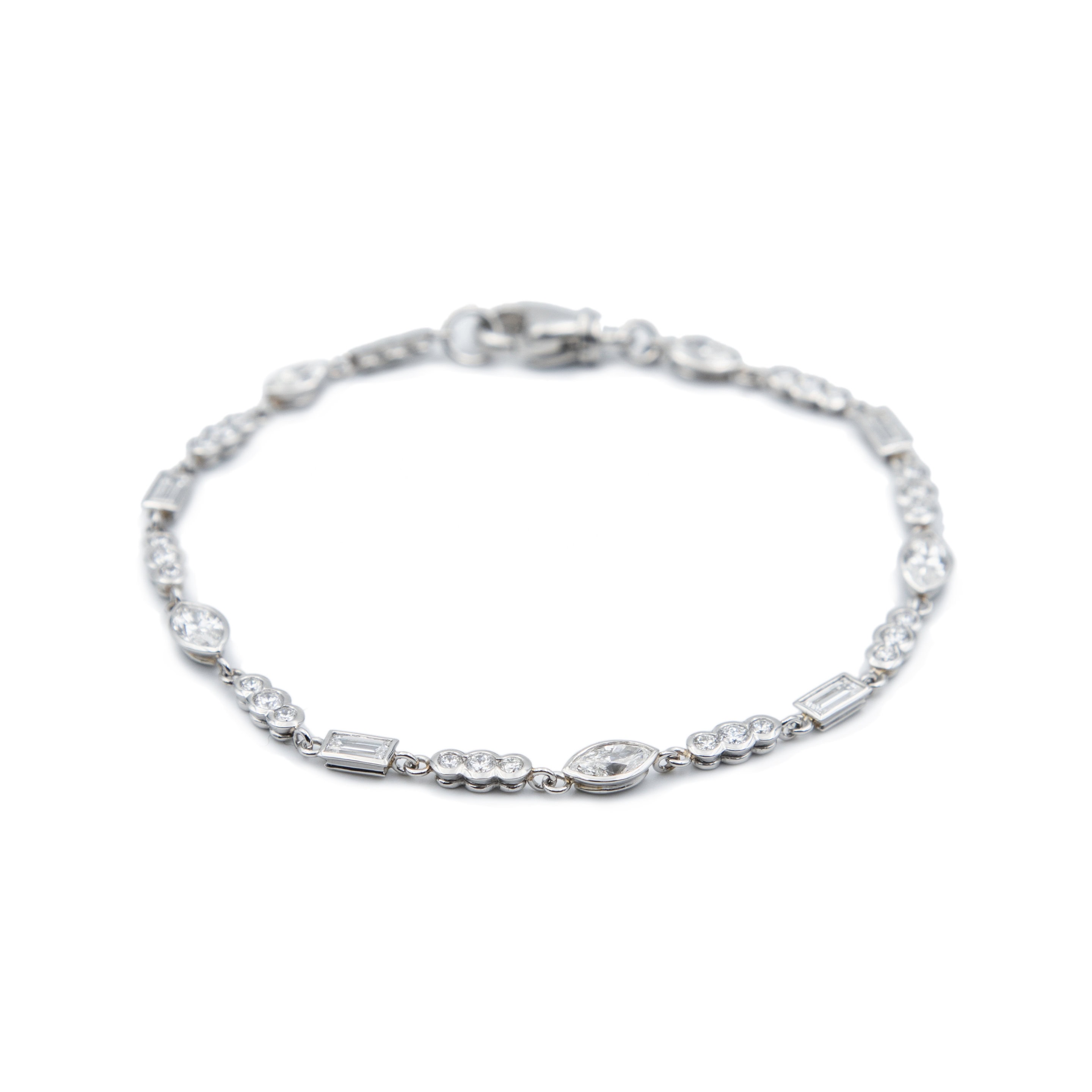 Schmuck: Hans D. Krieger Brillantarmband aus 950 Platin mit Navette-, Baguette- & Rundschliff aus 950 Platin von Hans D. Krieger