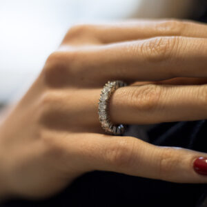 Schmuck: Memoire-Ring aus 950 Platin mit 18 Brillanten, 3,60 ct Hans D. Krieger aus 950 Platin von Hans D. Krieger