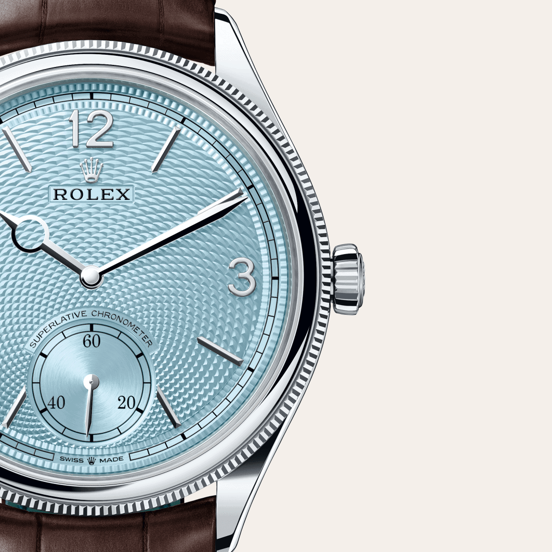 Rolex 1908 mit Zifferblatt Eisblau mit Grain de riz-Muster (M52506-0002) – Juwelier-Eckstein